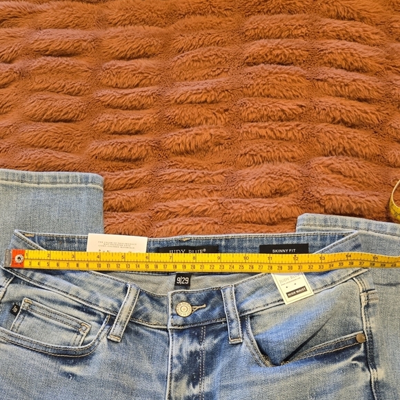 Judy Blue Skinny Fit Light Blue Distressed Jeans - Picture 3 of 6